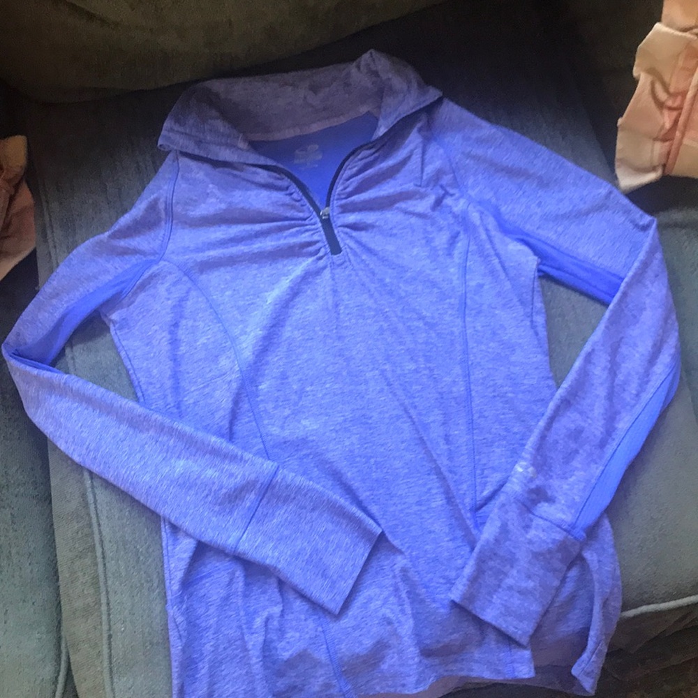 Long-Sleeved Champion Pullover
